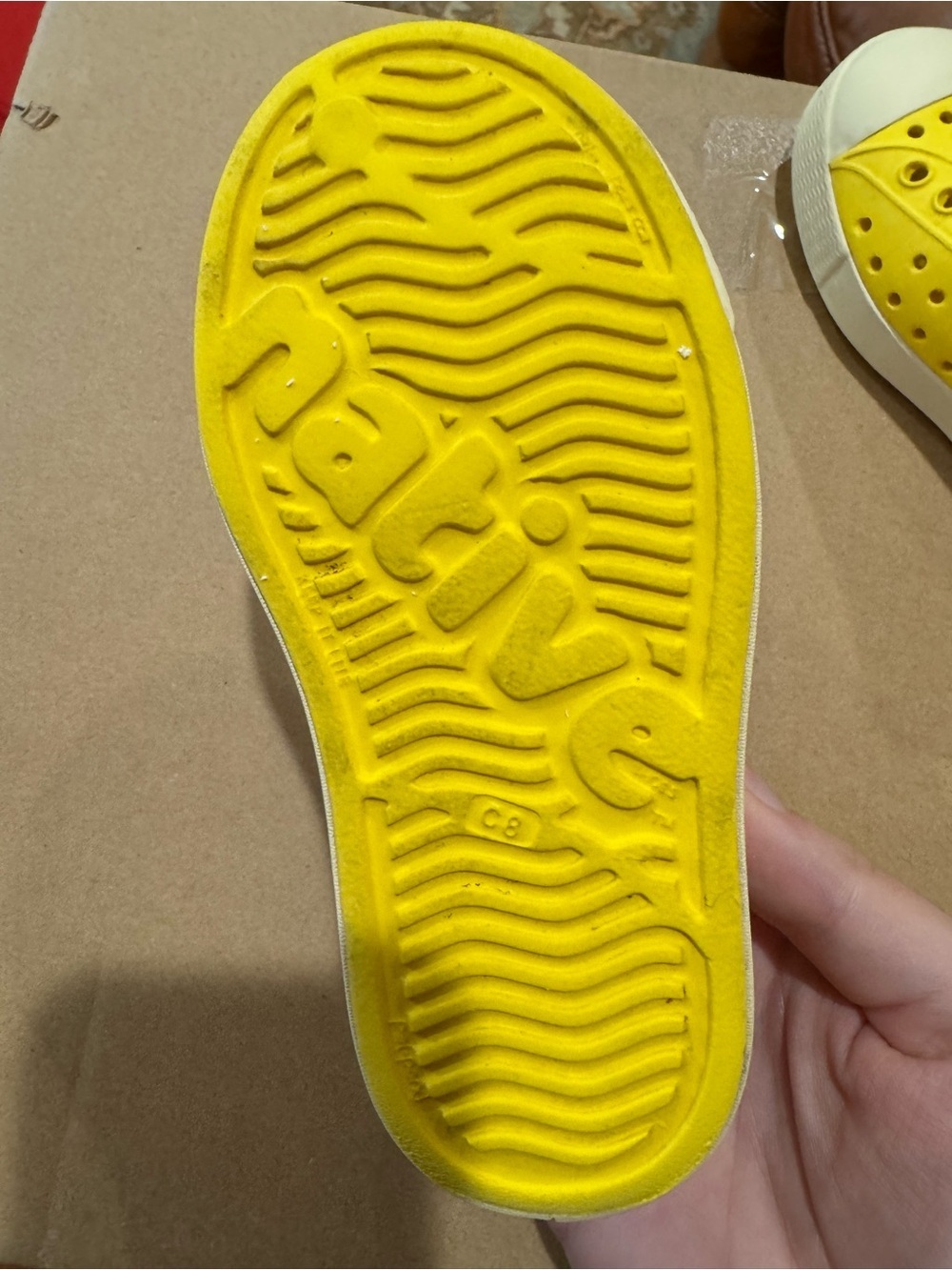 Native Kids Shoes - Jefferson Yellow Sz C8 - Picture 4 of 4